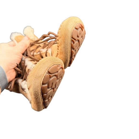 UGG Chickaree Suede Shearling Moccasin Boots Chestnut Women’s Size 8 - Picture 9 of 15